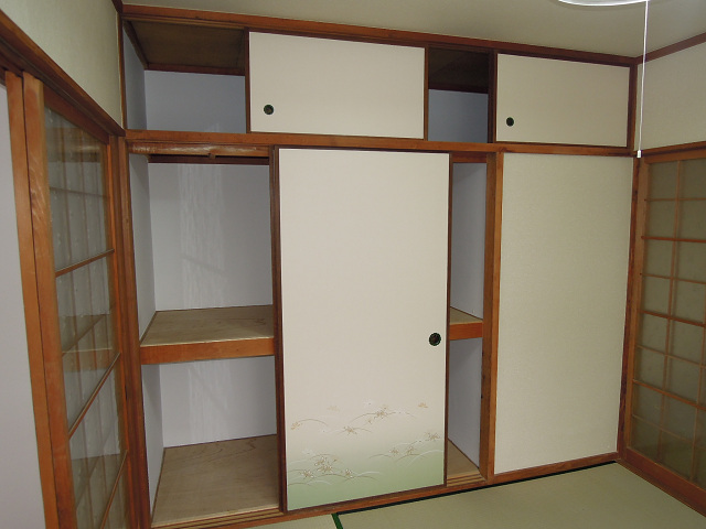 収納　和室I収納