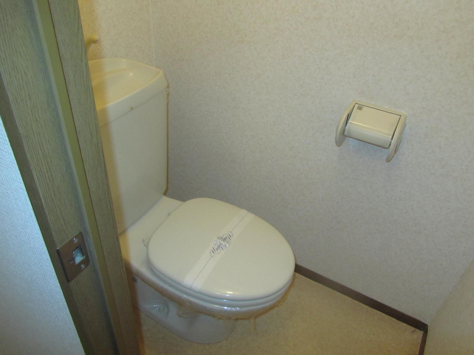 阪急京都線 大山崎駅 徒歩7分 2階建 築28年のトイレ写真
