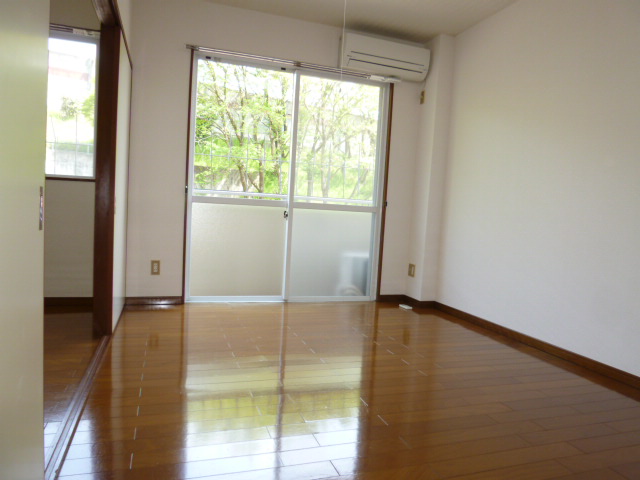 居室・リビング　洋室