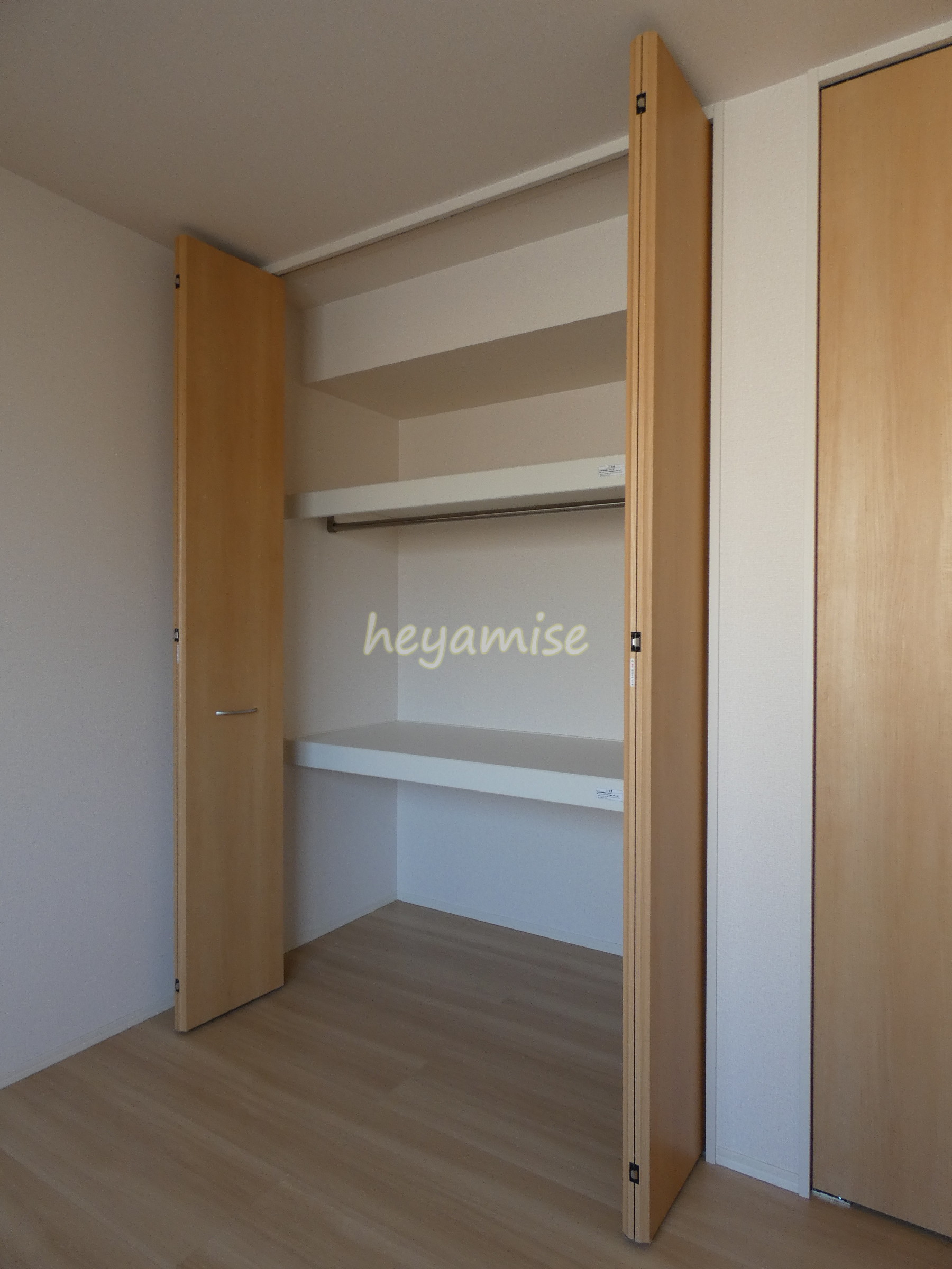 収納　大容量のクローゼットは衣類も沢山収納出来ます☆