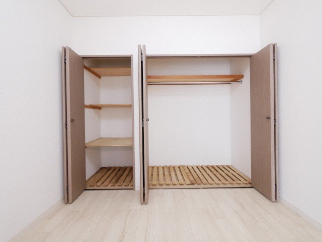 収納　壁一面の大型クローゼット付きです！