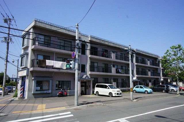 建物外観　初期費用軽減キャンペーン中！