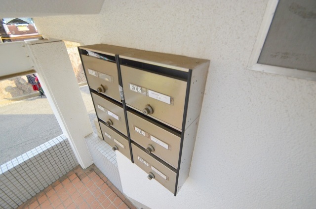コンビニ　セブンイレブン東青崎町店（コンビニ）まで586m