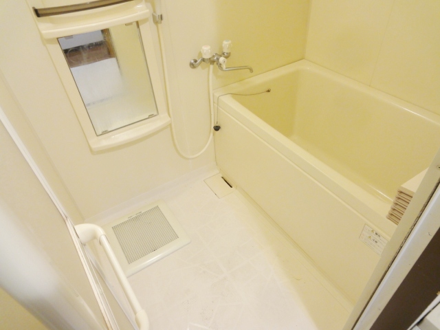 バス・シャワールーム　写真は別号室のものです。