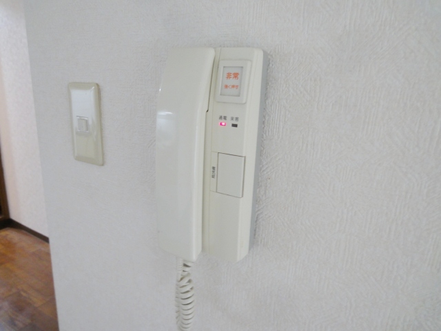 セキュリティ　写真は別号室のものです。