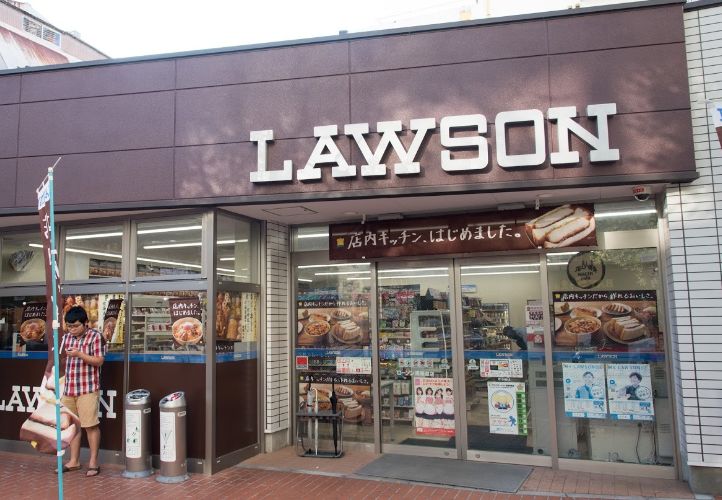 コンビニ　ローソン馬車道店（コンビニ）まで112m