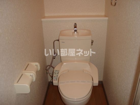 【郡山市日和田町のマンションのトイレ】