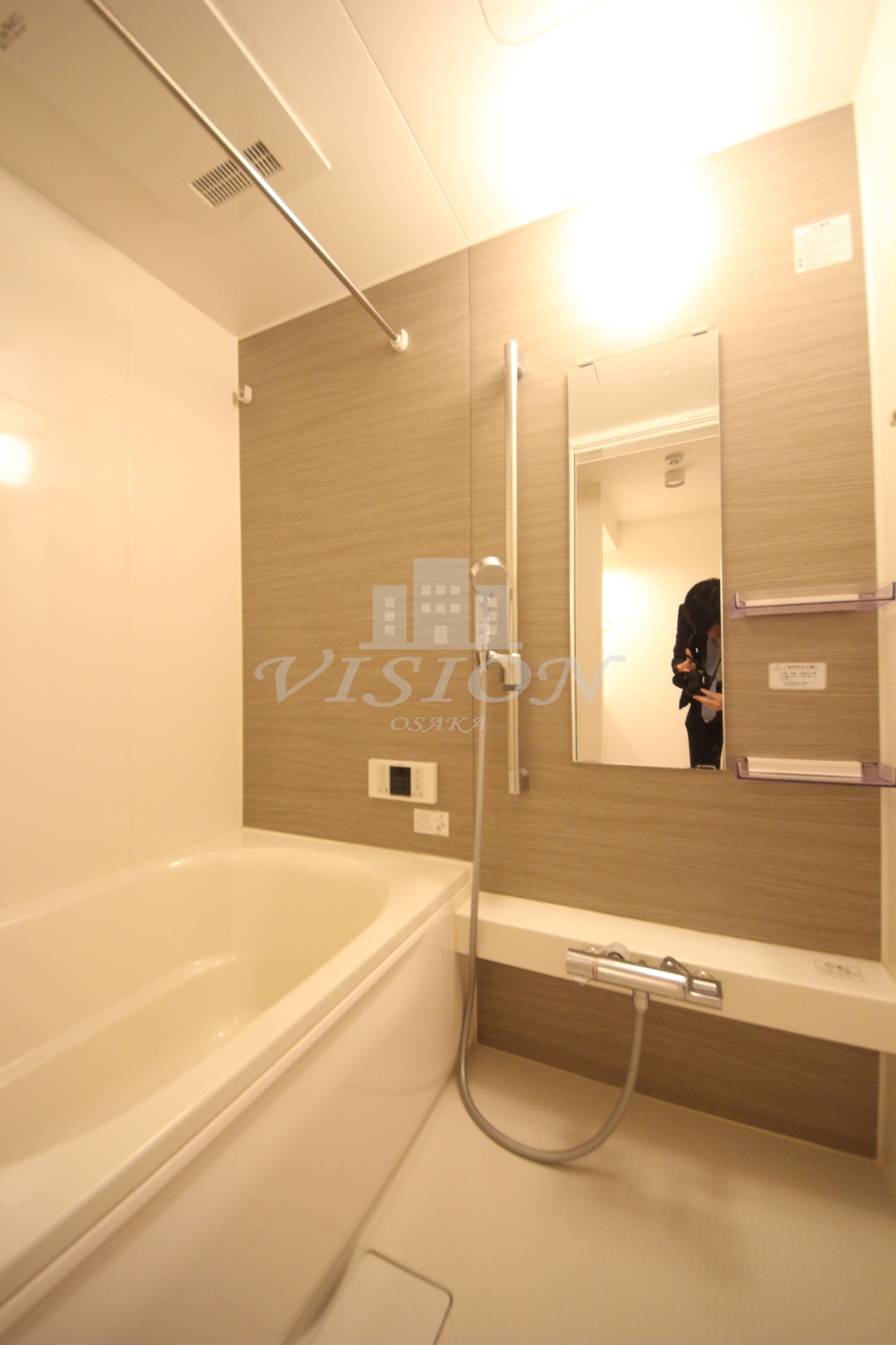 バス・シャワールーム　室内写真は別タイプのものです