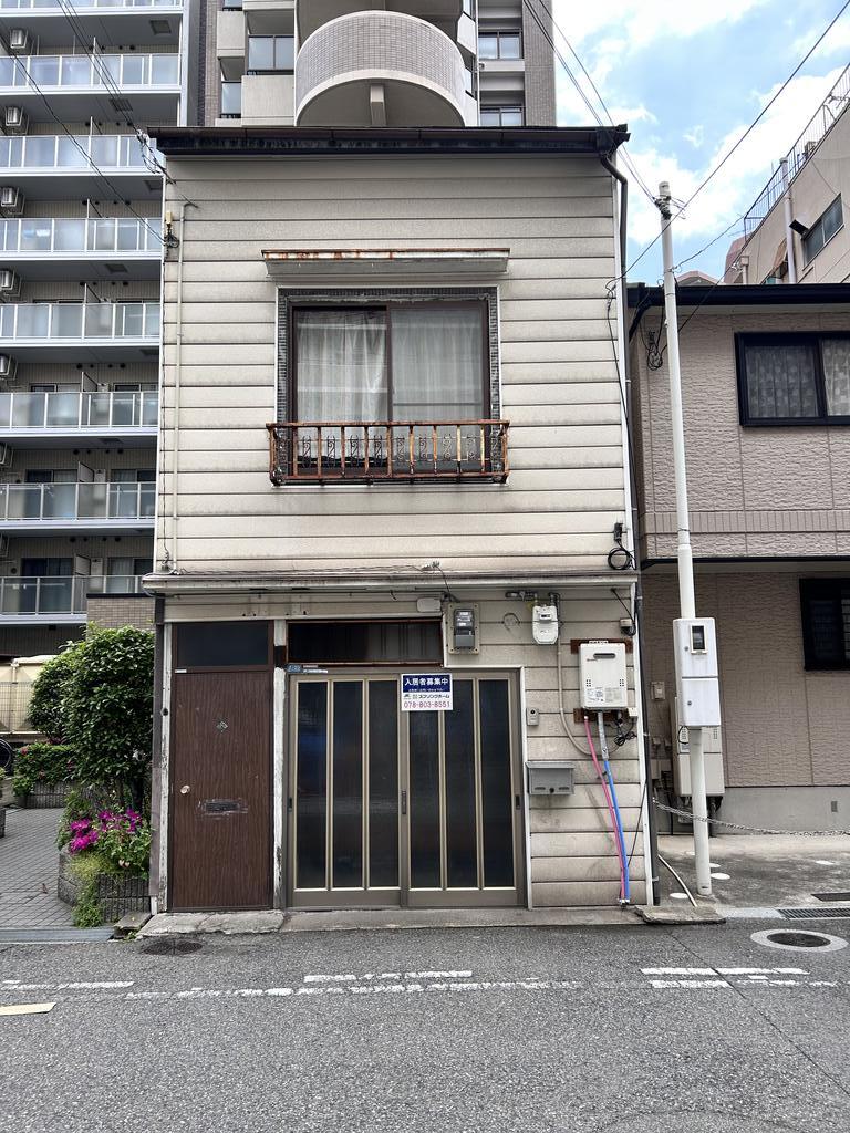 兵庫県神戸市中央区古湊通２（一戸建）の賃貸物件の外観