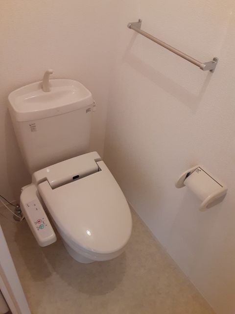 【カハラ　Bのトイレ】