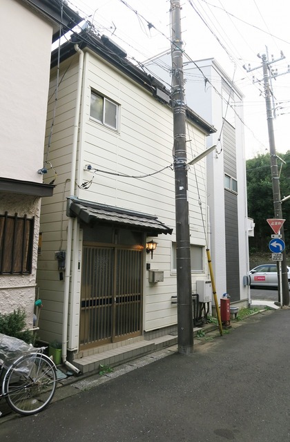 Ｔ’ｓ　ＨＯＵＳＥの建物外観