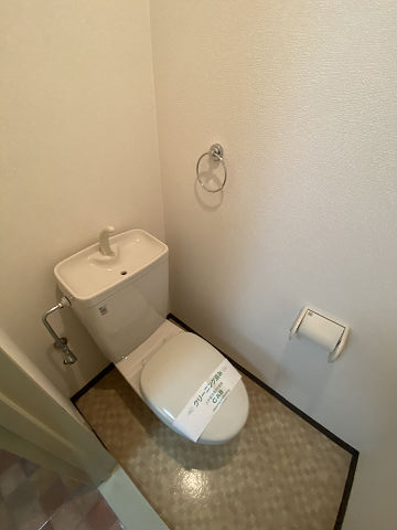 トイレ　トイレです