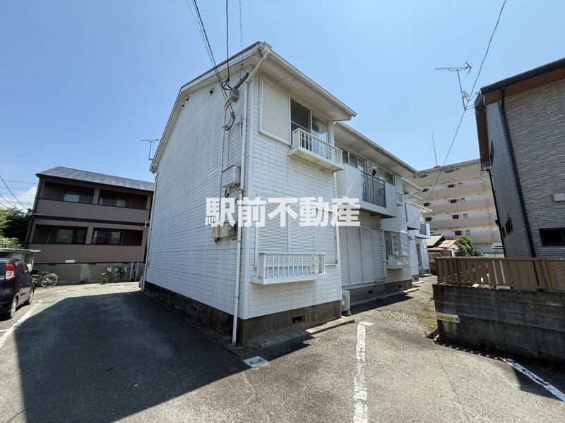 建物外観　南向きの建物