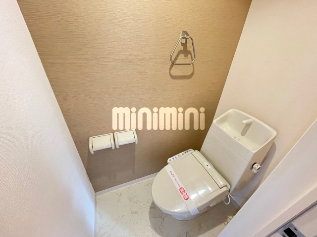 トイレ　ウォシュレットついてます！