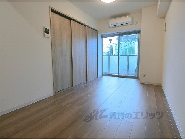 居室・リビング　洋室