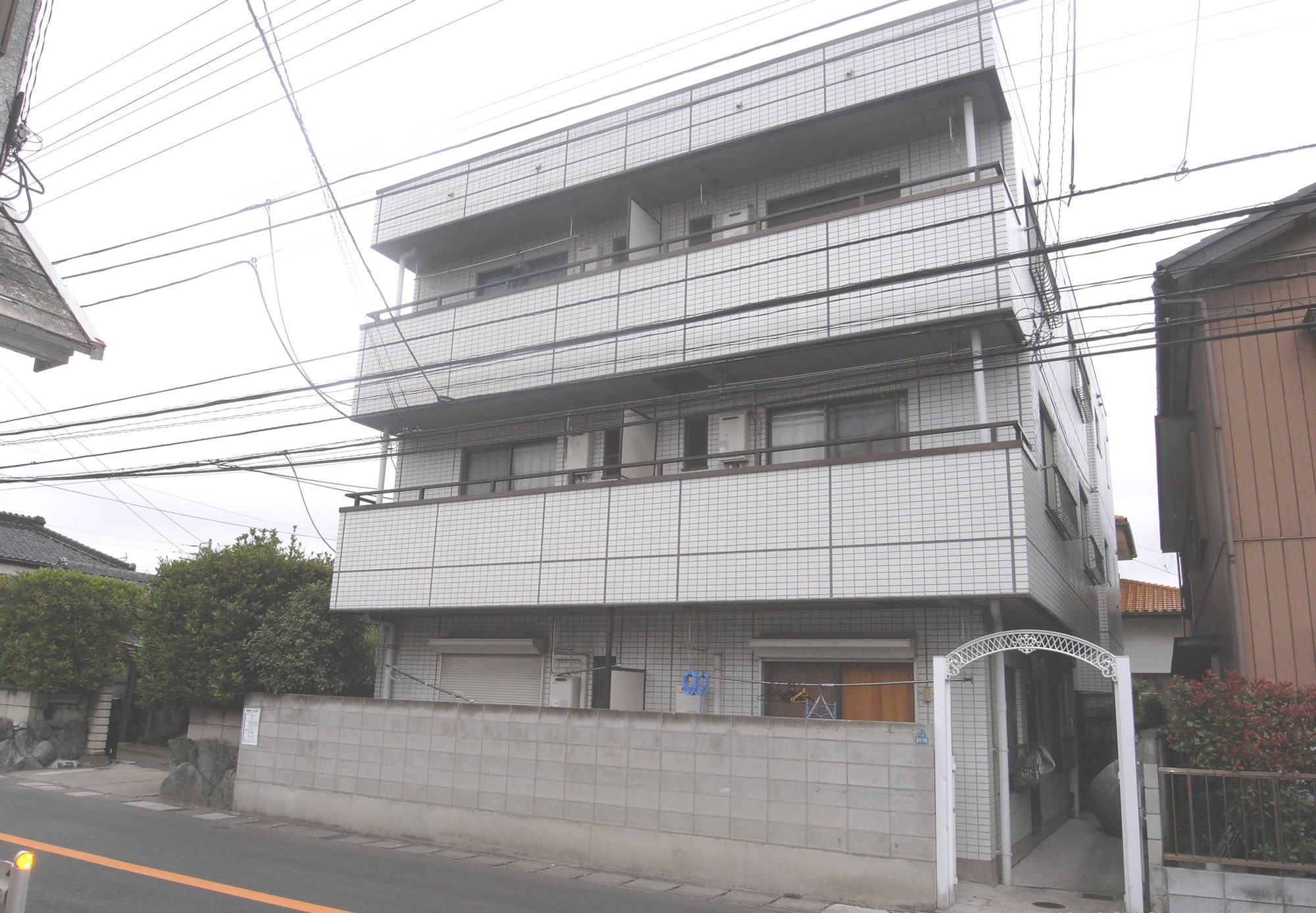 市川市原木のマンションの建物外観