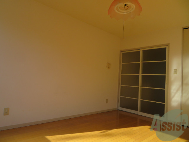 その他部屋・スペース　寝室がこちらがこちらです。とてもゆったりといていますね。