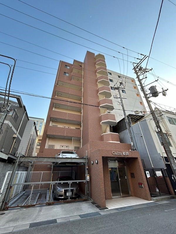 【姫路市紺屋町のマンションの建物外観】