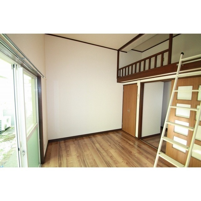 居室・リビング　ロフトあり