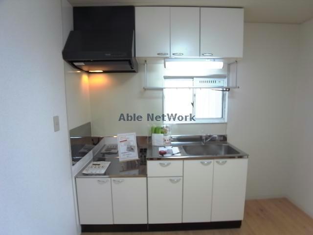 キッチン　※別部屋写真参照