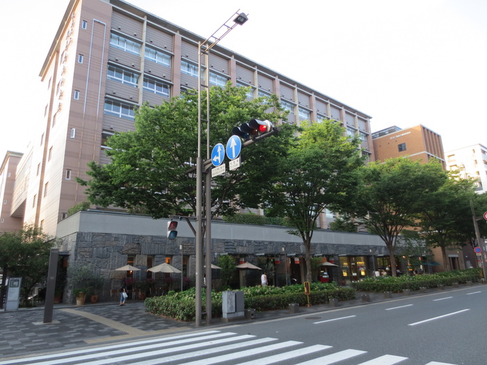 中学校　御池中学校（中学校）まで180m