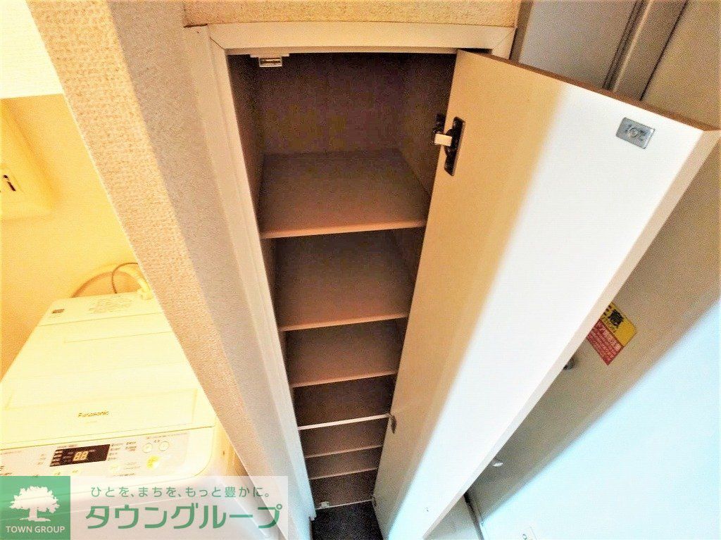 収納　シューズボックス