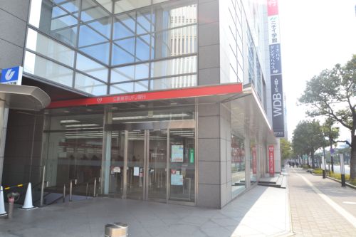 銀行　三菱東京ＵＦＪ銀行 三宮支店（銀行）まで529m