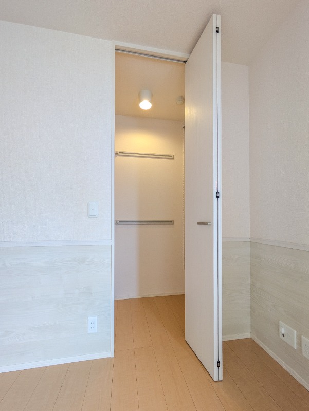 収納　図面と現状に相違がある場合には現状を優先