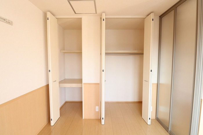 収納　クローゼット
