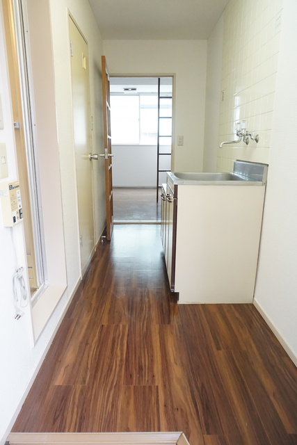 玄関　玄関からみたお部屋の雰囲気です☆