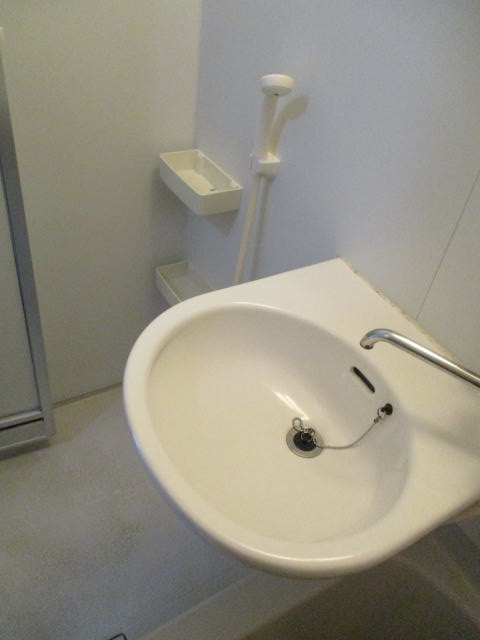 洗面設備　同仕様