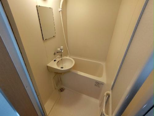 バス・シャワールーム　設備・仕様は号室により異なる為、現況を優先致します。