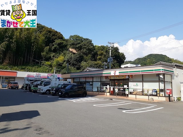 コンビニ　セブンイレブン長崎滑石3丁目店（コンビニ）まで737m