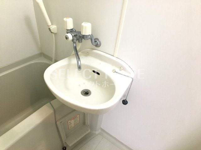 洗面設備　広い洗面スペース