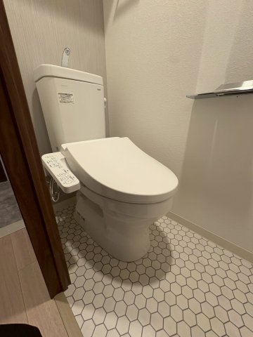 トイレ　トイレもきれいです