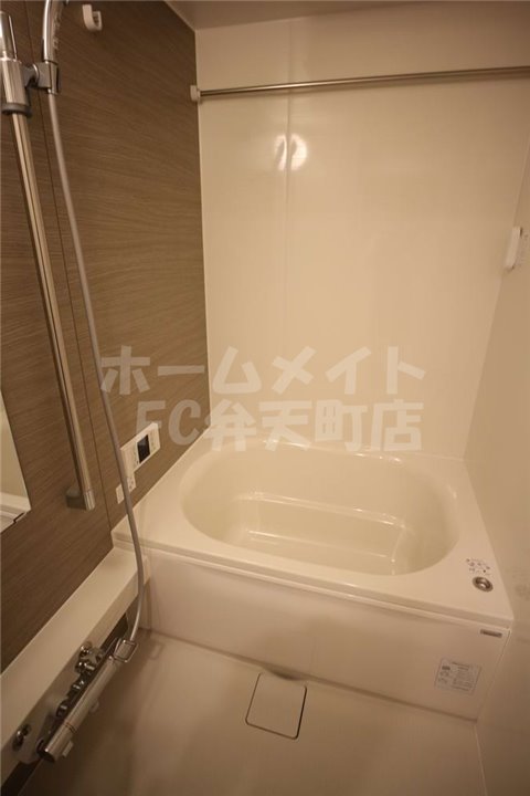 バス・シャワールーム　お風呂です