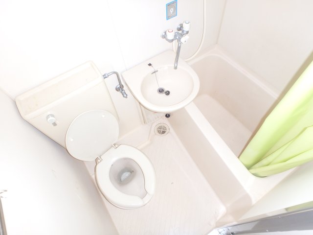 バス・シャワールーム　お風呂です