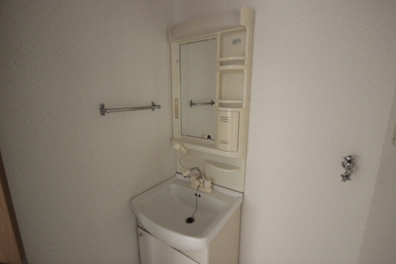 洗面設備　※別部屋の写真です
