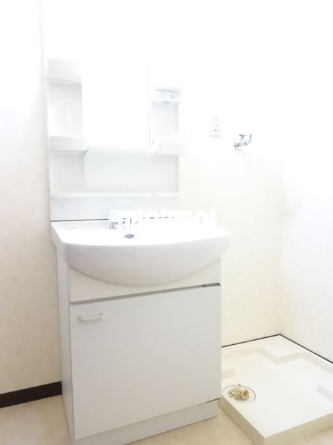 洗面設備　リビング