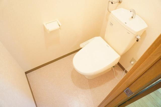 トイレ　トイレ