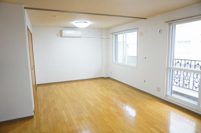 居室・リビング　リビング１