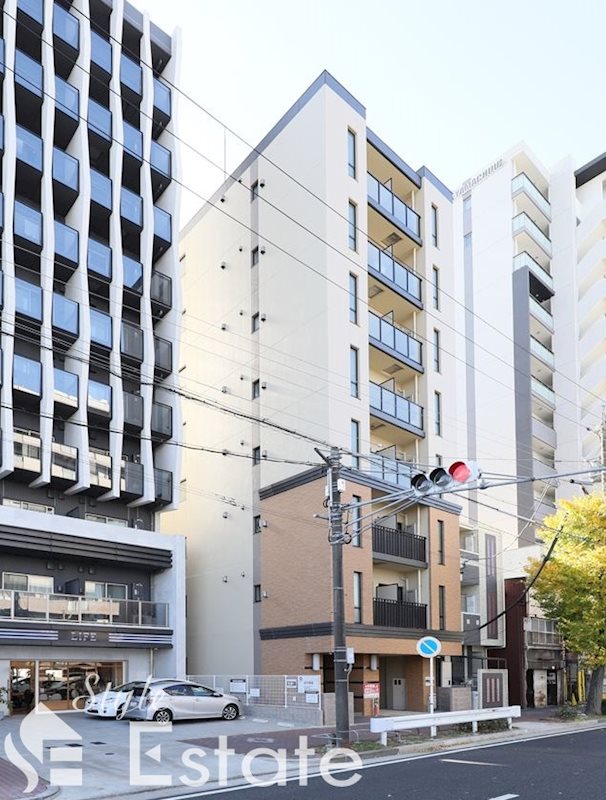 建物外観　デザイナーズ　オートロック付