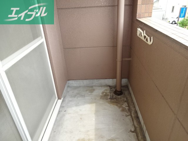 バルコニー　ベランダ