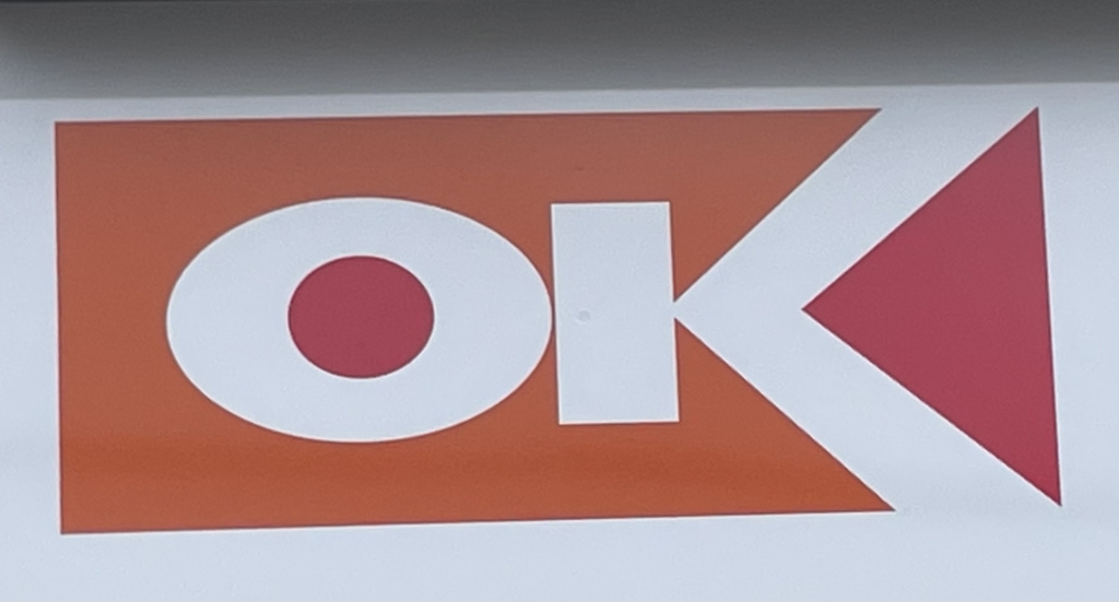 スーパー　オーケー 青葉台店（スーパー）まで898m