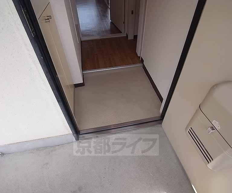 玄関　玄関部分です。