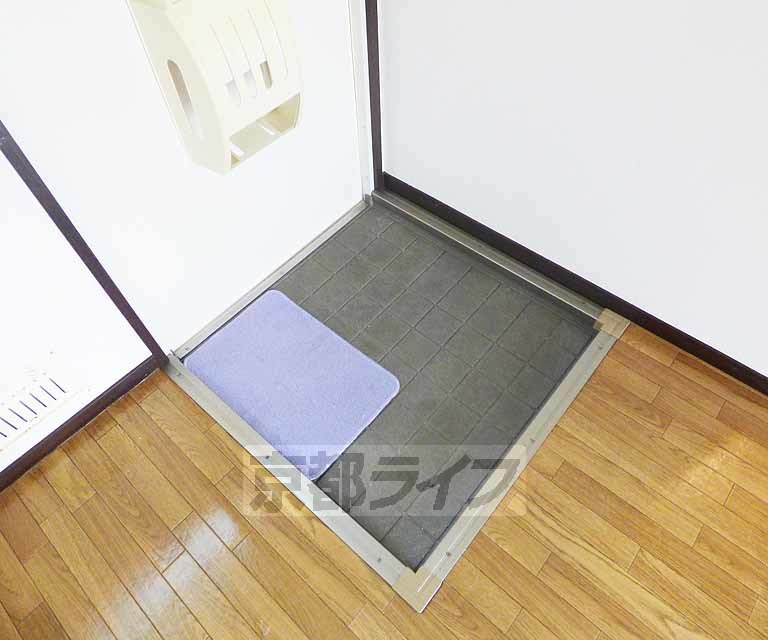 玄関　大きな段差がありません