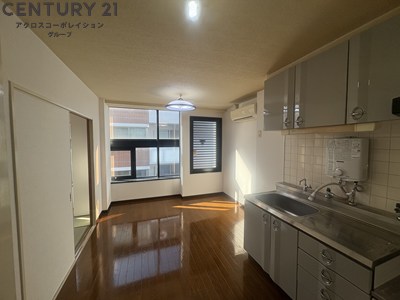 居室・リビング　エアコン付きなので、初期費用抑えたい方にもおすすめです！