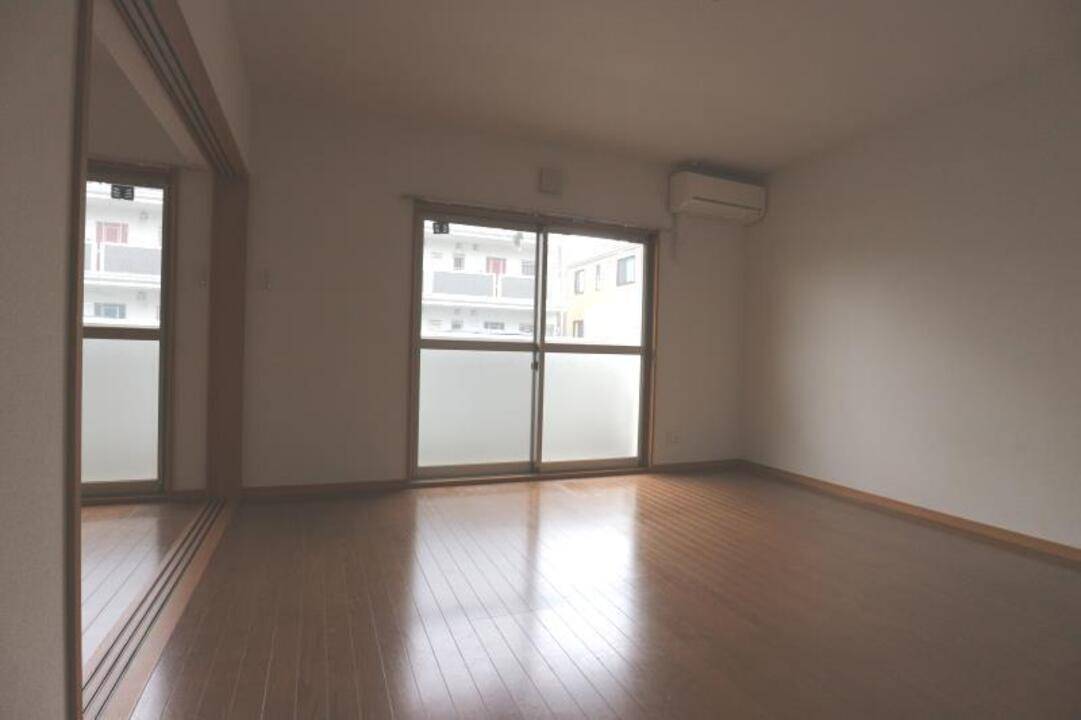 居室・リビング　リビング