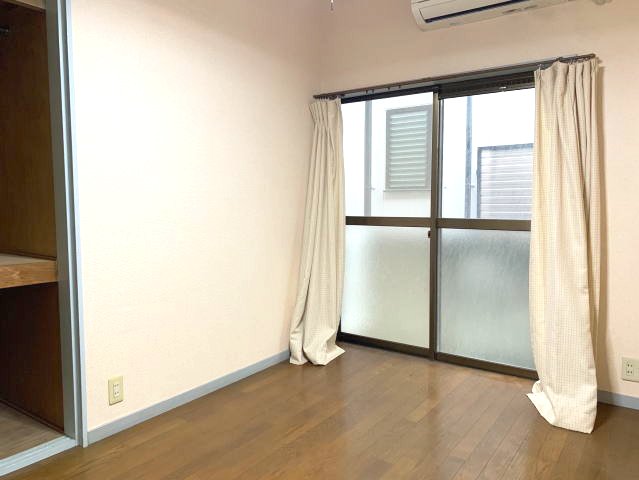 居室・リビング　同仕様