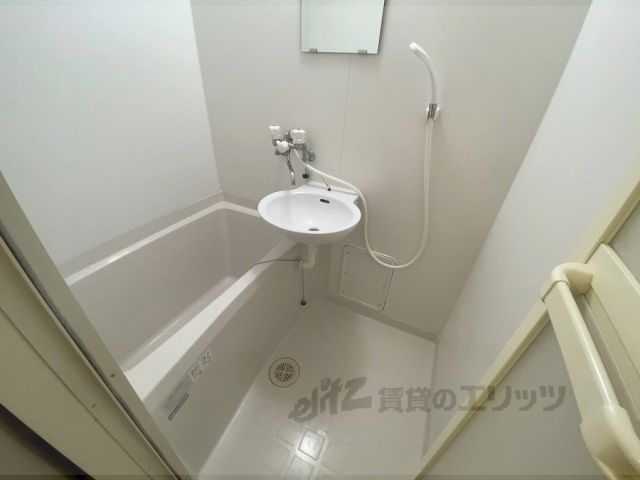 バス・シャワールーム　ユニットバス